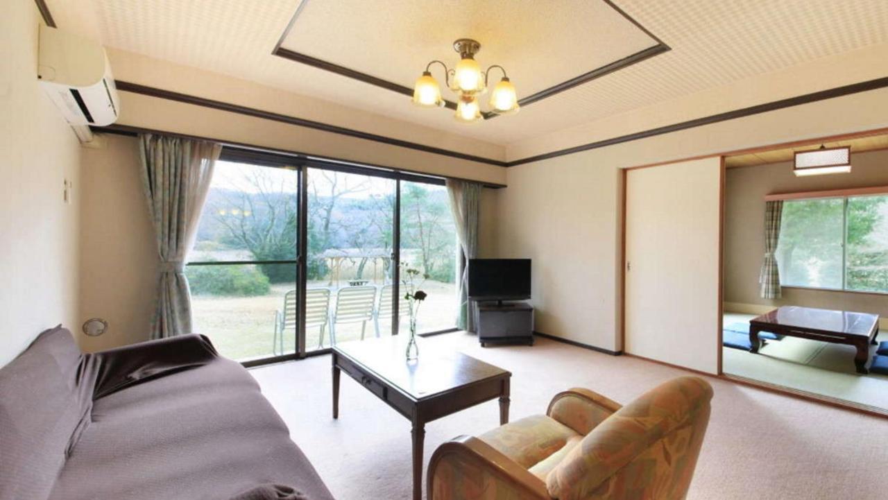 Izu Ippeki Lake Lakeside Terrace Ito  Dış mekan fotoğraf